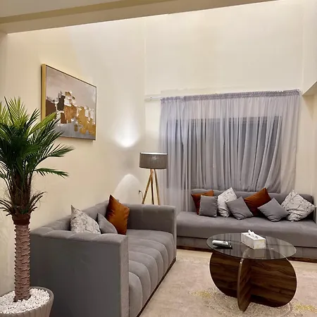 The Cosy Duplex With Gym Access & Near Mall, Palooza